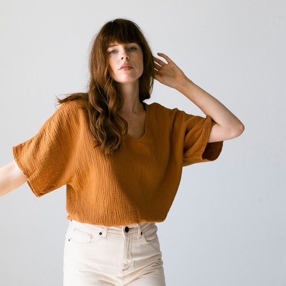 Suunday Gauze Dolman Top in Meerkat, XS - Picture 1 of 6